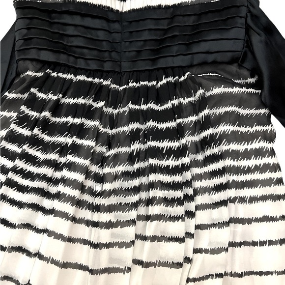 BCBG Maxazria Maxi Dress Silk Strapless Black White Size 2 - Picture 5 of 8